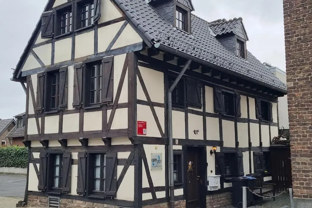 Altes Romantisches Fachwerkhaus In Rheinnaehe Auch Fuer Workation Geeignet Colónia 0*,